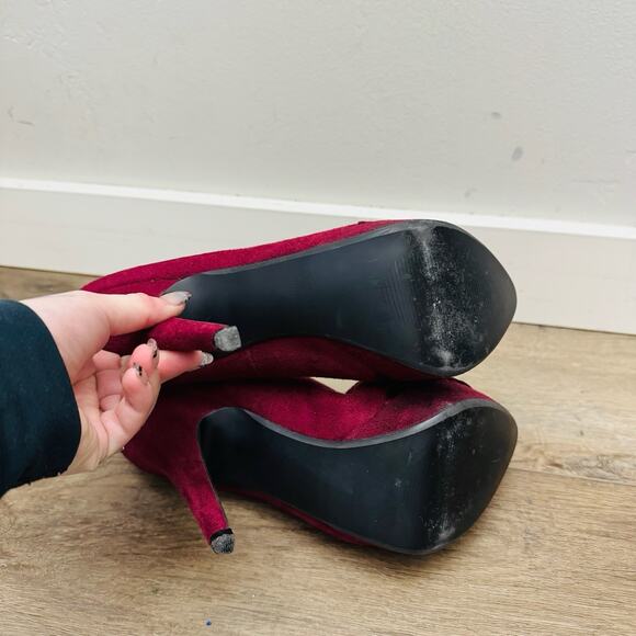 Colin Stuart Red Velvet Platform Heels Women’s Size 10 - Picture 8 of 11